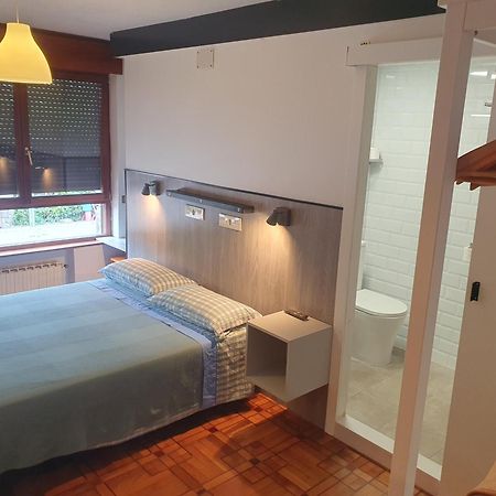 Pension ** Abaca Gijón Exterior foto